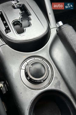 Позашляховик / Кросовер Peugeot 4007 2011 в 