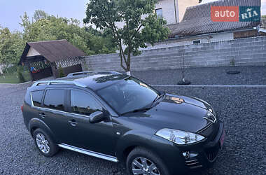Позашляховик / Кросовер Peugeot 4007 2010 в 