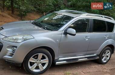 Внедорожник / Кроссовер Peugeot 4007 2009 в 