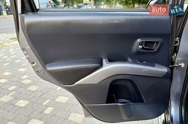 Внедорожник / Кроссовер Peugeot 4007 2011 в 