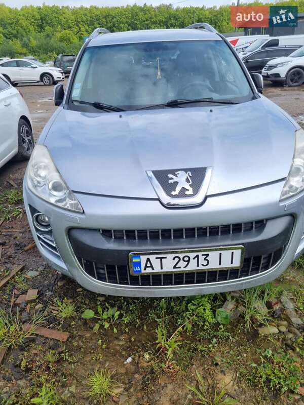 Позашляховик / Кросовер Peugeot 4007 2009 в Калуші