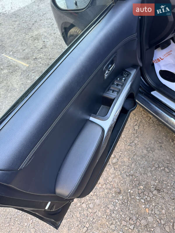 Внедорожник / Кроссовер Peugeot 4007 2010 в Львове фото 38 Внедорожник / Кроссовер Peugeot 4007 2010 в Львове