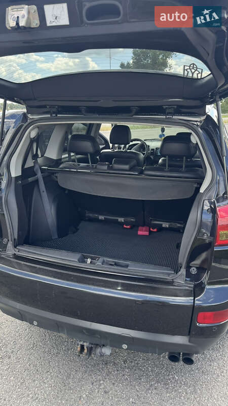 Позашляховик / Кросовер Peugeot 4007 2010 в Києві