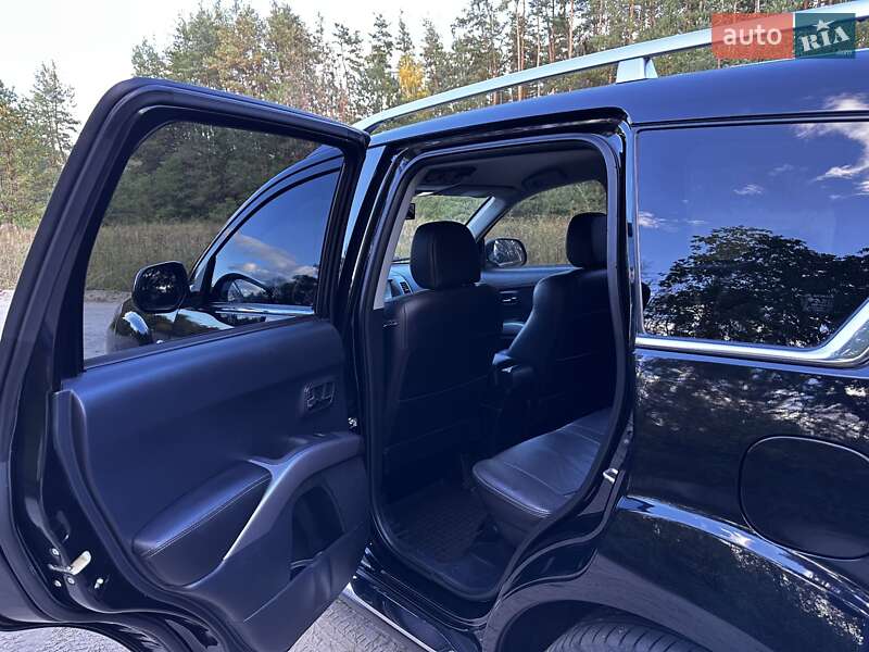 Позашляховик / Кросовер Peugeot 4007 2011 в Пересічне