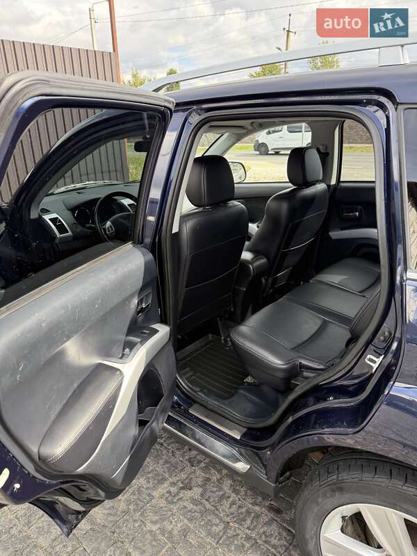 Позашляховик / Кросовер Peugeot 4007 2010 в Києві фото 16 Позашляховик / Кросовер Peugeot 4007 2010 в Києві