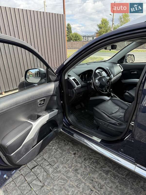 Позашляховик / Кросовер Peugeot 4007 2010 в Києві фото 17 Позашляховик / Кросовер Peugeot 4007 2010 в Києві