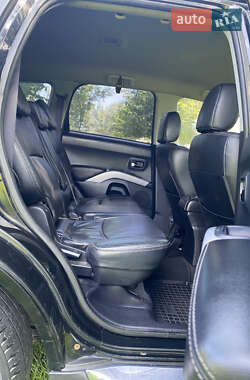 Внедорожник / Кроссовер Peugeot 4007 2008 в 