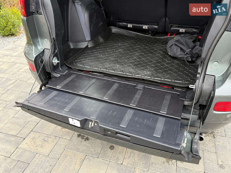 Внедорожник / Кроссовер Peugeot 4007 2010 в Луцке