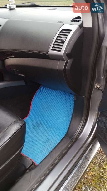 Внедорожник / Кроссовер Peugeot 4007 2010 в Львове