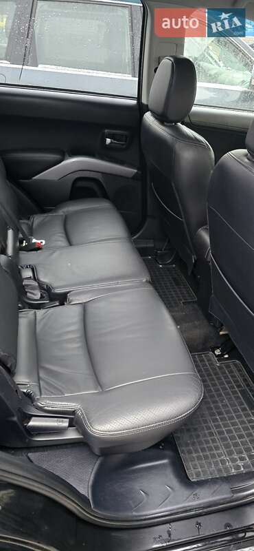 Внедорожник / Кроссовер Peugeot 4007 2010 в Тернополе