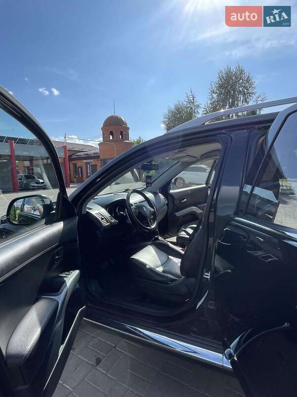 Внедорожник / Кроссовер Peugeot 4007 2010 в Дубно фото 10 Внедорожник / Кроссовер Peugeot 4007 2010 в Дубно