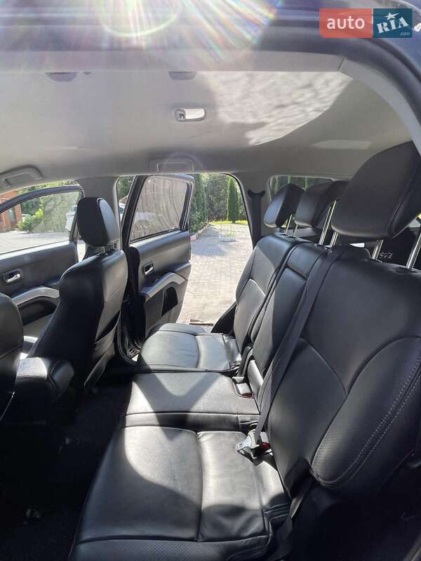 Внедорожник / Кроссовер Peugeot 4007 2010 в Дубно фото 12 Внедорожник / Кроссовер Peugeot 4007 2010 в Дубно