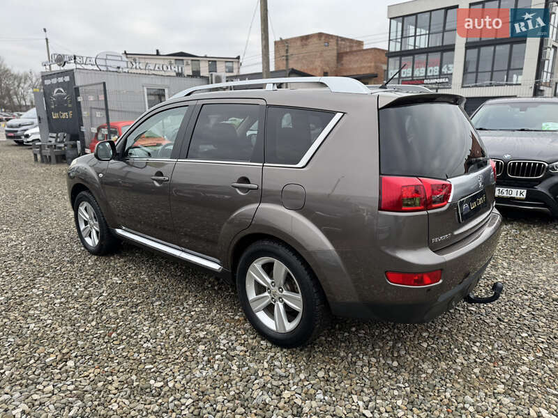 Позашляховик / Кросовер Peugeot 4007 2010 в Івано-Франківську