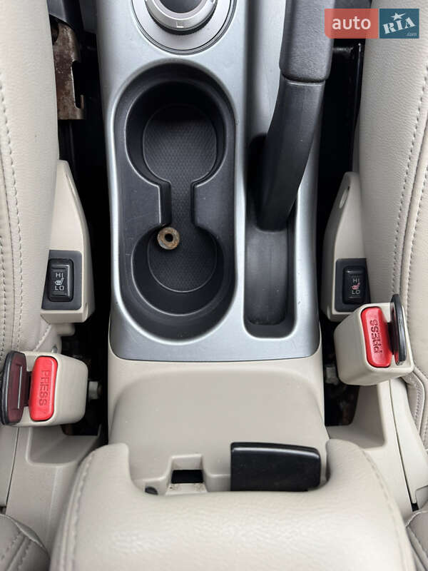 Позашляховик / Кросовер Peugeot 4007 2010 в Івано-Франківську