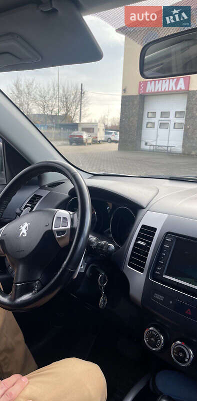 Внедорожник / Кроссовер Peugeot 4007 2011 в Луцке