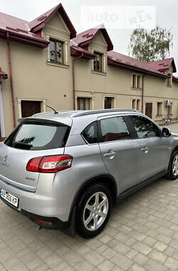 Внедорожник / Кроссовер Peugeot 4008 2012 в Львове