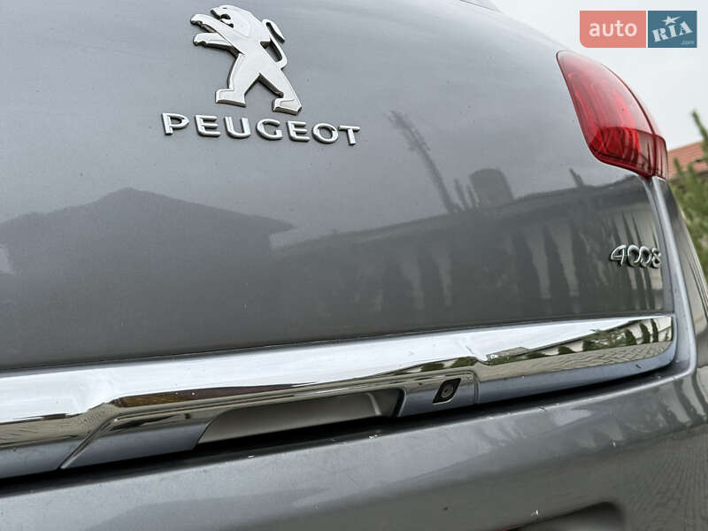 Внедорожник / Кроссовер Peugeot 4008 2012 в Золочеве