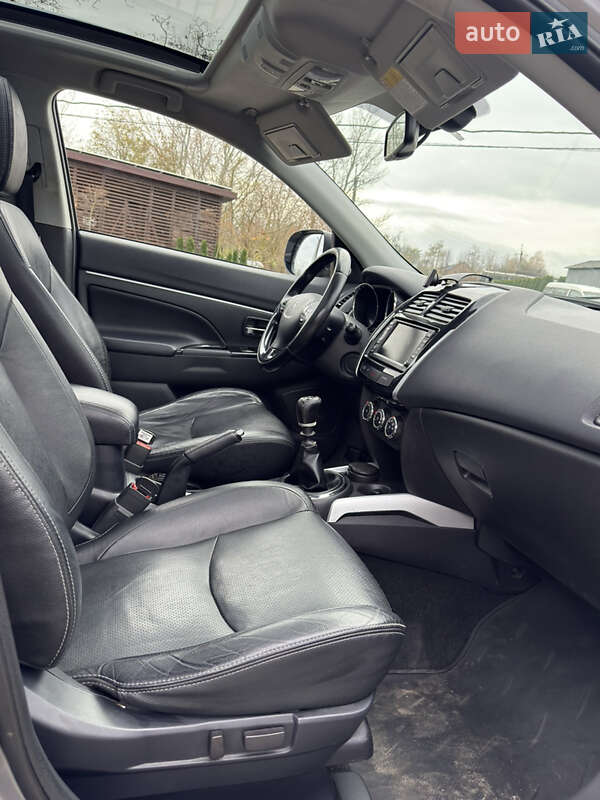 Внедорожник / Кроссовер Peugeot 4008 2012 в Золочеве