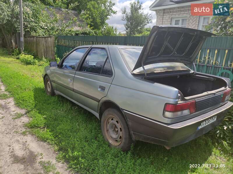 Седан Peugeot 405 1990 в Бахмачі