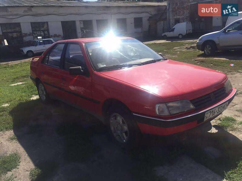 Седан Peugeot 405 1987 в Новой Ушице
