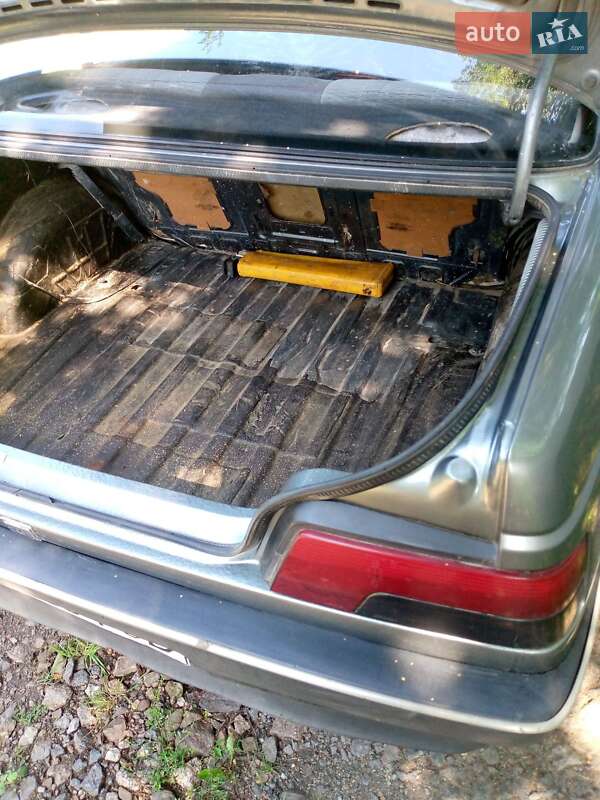 Седан Peugeot 405 1995 в Деражні