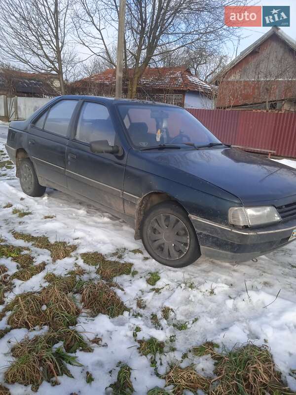 Седан Peugeot 405 1988 в Коломые