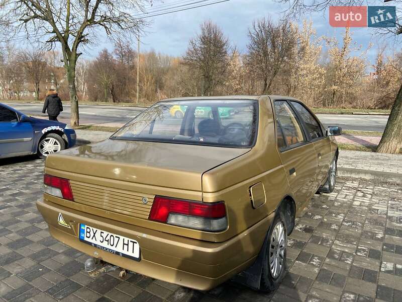 Седан Peugeot 405 1988 в Хмельницком