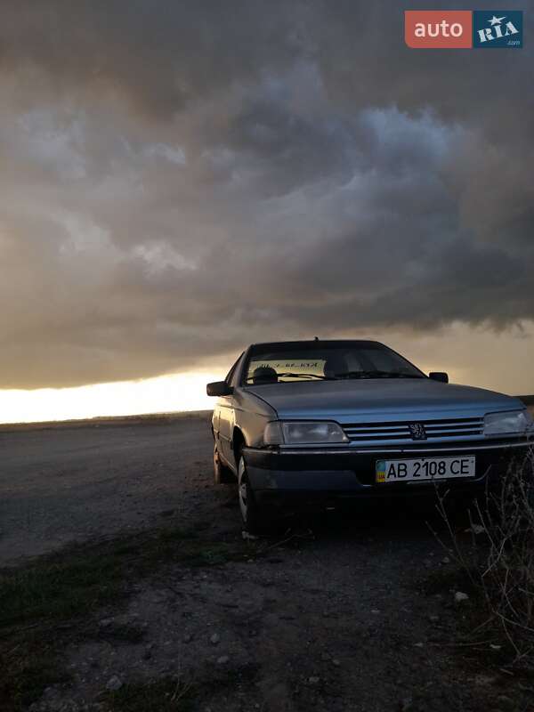 Седан Peugeot 405 1987 в Погребище