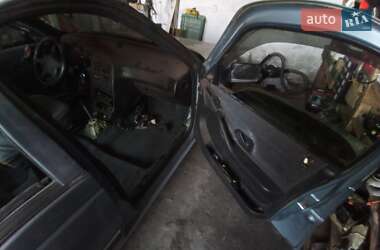 Седан Peugeot 405 1994 в 