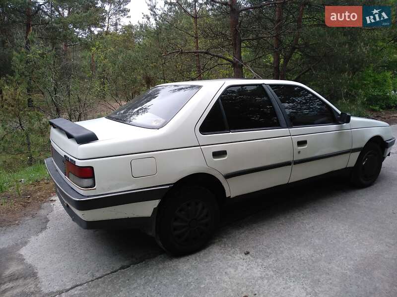 Седан Peugeot 405 1989 в Луцке