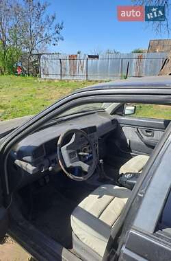 Седан Peugeot 405 1989 в Кременчуці