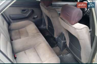 Седан Peugeot 405 1990 в 