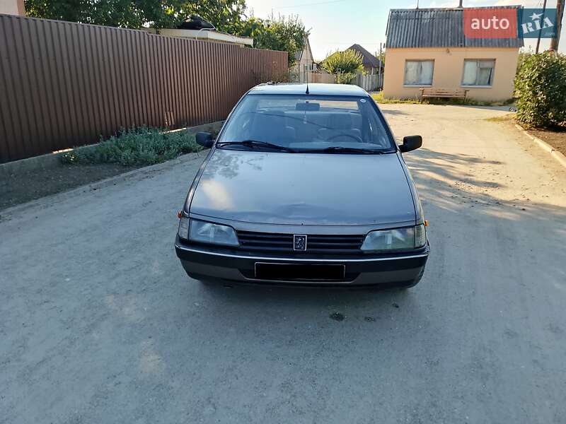 Peugeot 405 1988