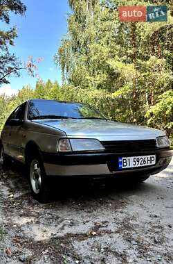 Седан Peugeot 405 1987 в Миргороде