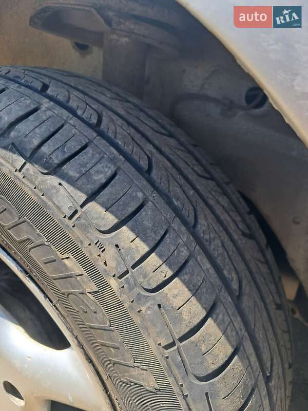 Седан Peugeot 405 1990 в Черновцах фото 5 Седан Peugeot 405 1990 в Черновцах