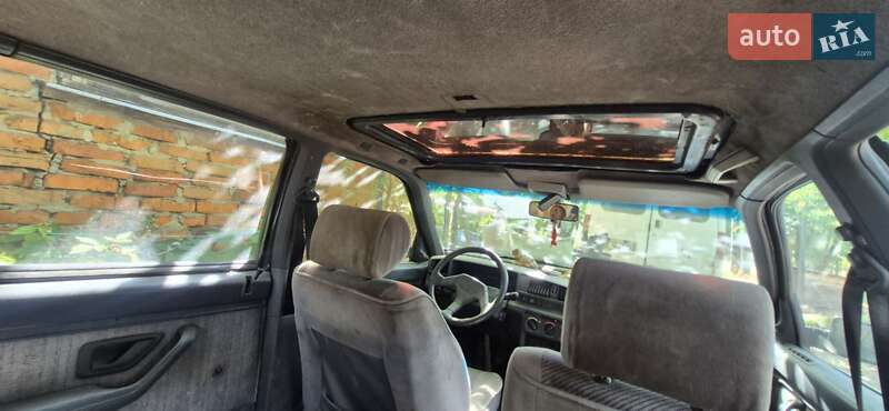 Универсал Peugeot 405 1990 в Саврани