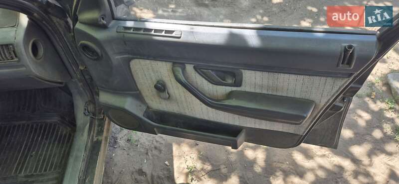 Универсал Peugeot 405 1990 в Саврани
