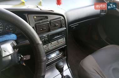 Седан Peugeot 405 1992 в Староконстантинове