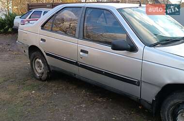 Седан Peugeot 405 1989 в Остроге