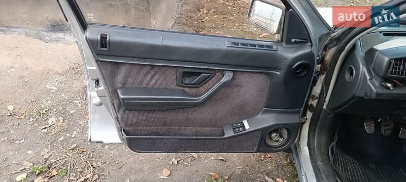 Седан Peugeot 405 1989 в Остроге фото 41 Седан Peugeot 405 1989 в Остроге