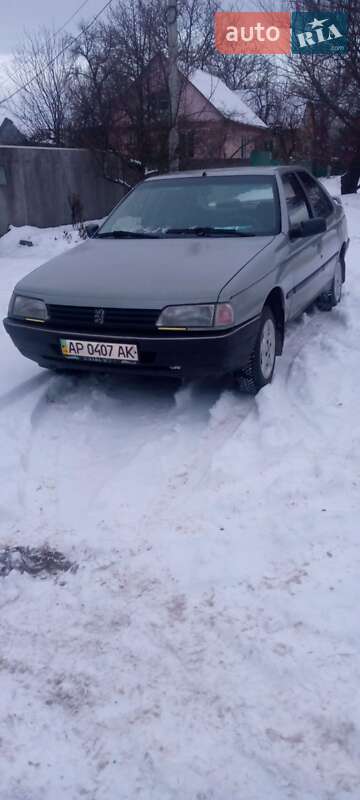 Седан Peugeot 405 1991 в Смілі