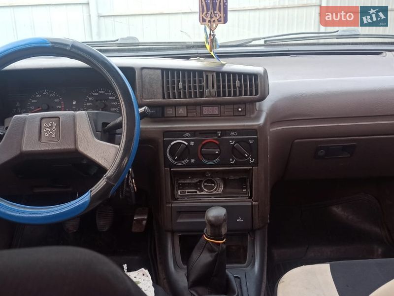 Седан Peugeot 405 1989 в Шостці