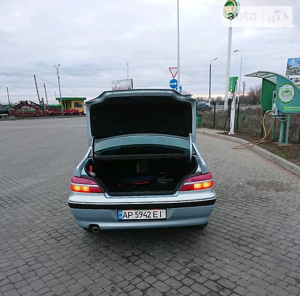 Седан Peugeot 406 2003 в Мелітополі