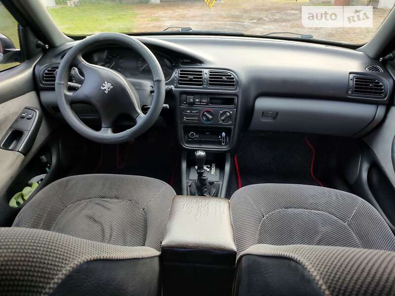 Седан Peugeot 406 1999 в Ракитном