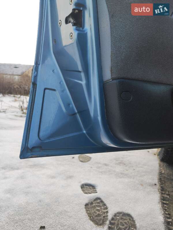 Седан Peugeot 406 2001 в Луцьку