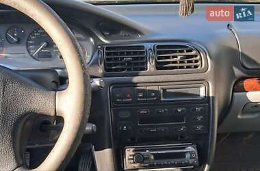 Седан Peugeot 406 1995 в 