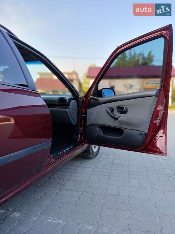 Універсал Peugeot 406 1999 в Золочеві