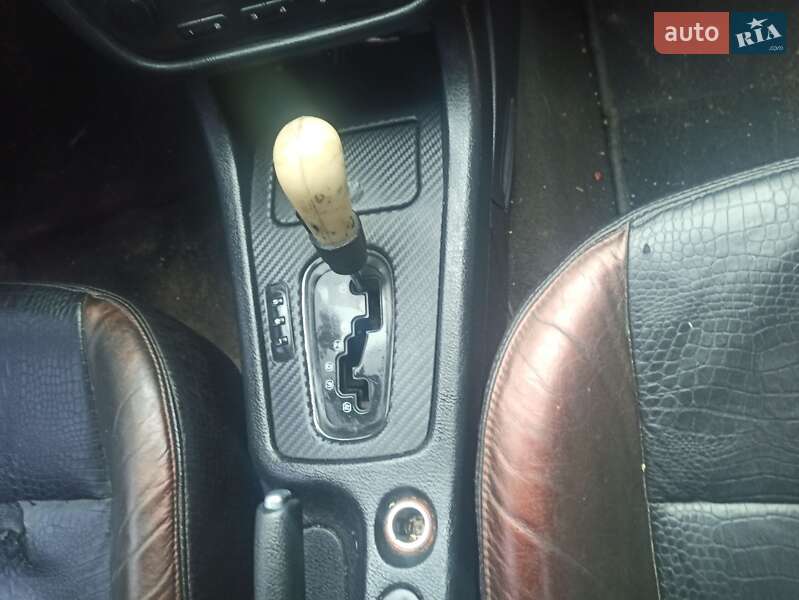 Седан Peugeot 406 2000 в Летичеве