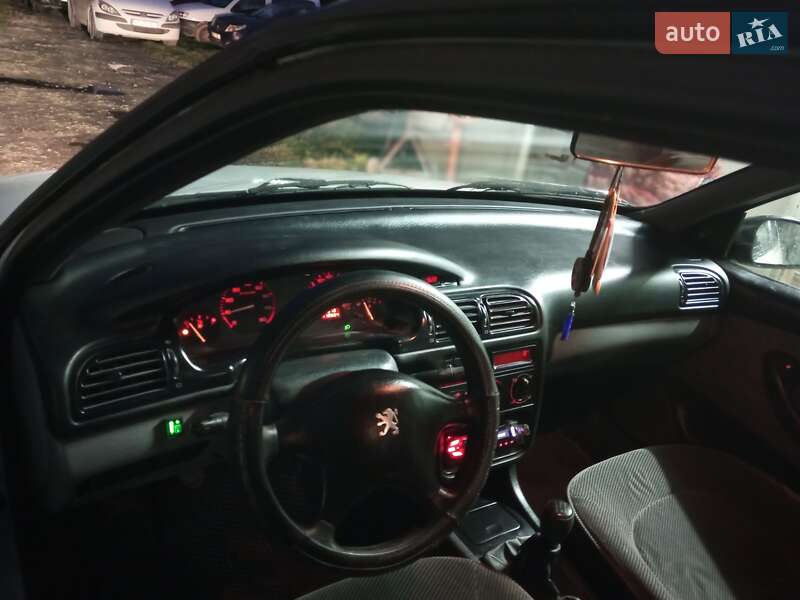 Седан Peugeot 406 1998 в Борщеве