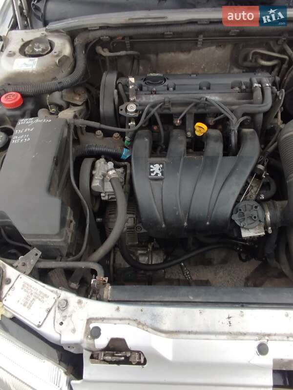 Седан Peugeot 406 1999 в Бродах